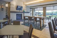 Residence Inn Aberdeen at Ripken Stadium - breakfast
