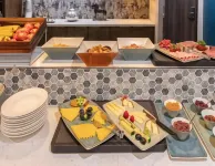 Town Lodge Johannesburg Airport - breakfast