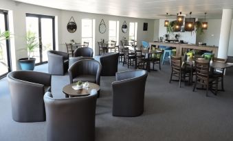 Sugar Country Motor Inn