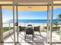 Foreshore Beachfront Apartments Hotels in Mermaid Beach