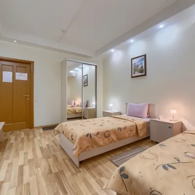Olimpiya Hotel - parking