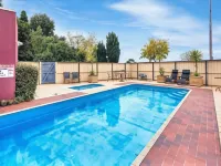 Parkside Motel Geelong Hotels in Geelong