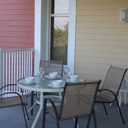 Baytowne Wharf - 4th Floor Corner Apartment
