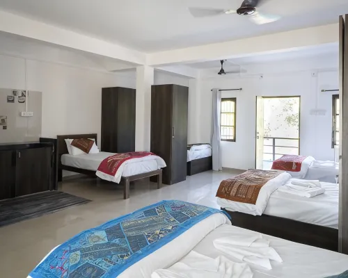 De Lavender AC Hostel Hotels near Agonda