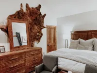 TRUE Ski-In Ski-Out Luxury 2 bd. 2 bth -Riverbend Lodge -Perfect location! - 4 ดาว