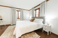 Stunning • 3128 Sqft • Screened Porch• 5 Miles to IU - 3 Sao