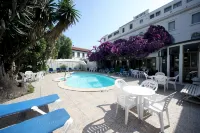 Bristol Hotel - Pools