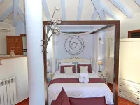 Casas Rurales Los Algarrobales Hoteles en Montecorto