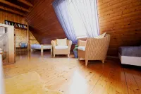 Light-flooded architect house in a quiet location FeWo "Yellow"
