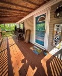 Stream-Front Serenity: Relax with the family at this peaceful place to stay!