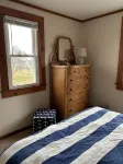 Spacious Yard and View of Long Island Sound- Walk to Secluded Beach! - Wifi
