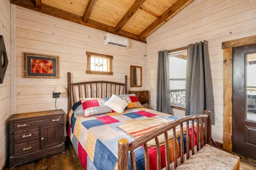 FoRest ReTreeT 2 bedroom•Hot Tub•Unique •Chatming•Adairsville•Cabin•Private - 3 estrellas