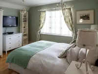 Birch House Bed & Breakfast - 4-Star