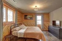 Custom Black Hills Log Home w/views, Secluded, Only 12 miles to Mt Rushmore! - Gym