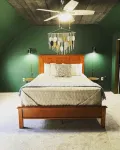 Big Barn in Bemus Point, unique, peaceful, and memorable - Homestays
