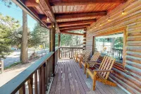 Between the Pines Log Cabin - Hytter
