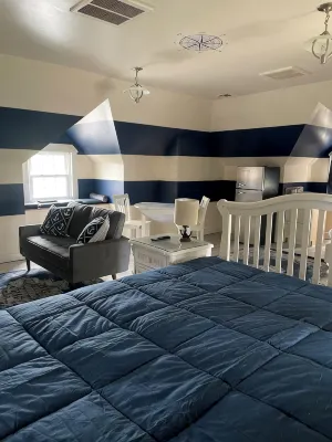 Private Lighthouse Beach Studio w  bath close LBI Long Beach Island West Creek - Apartments
