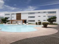 Hotel Ajavi - piscina