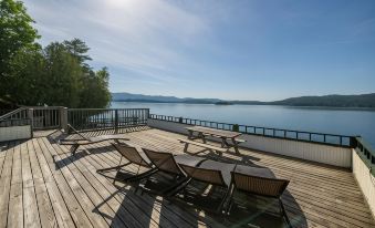 Depe Dene Lakeside Resort