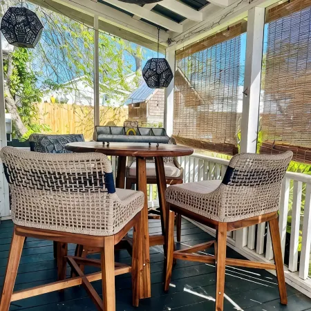 Best Porch in Swansboro! 1 Block to Front Street. Beautiful New Kitchen.