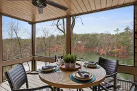 Relax & Play at Waterfront Mountain Cabin Retreat Private Lake~Fish~Canoe~Kayak - 4-Star