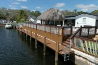 Waterfront Fort Lauderdale House with Heated-pool -  3 Bedrooms 1.5 bathrooms - 4 étoiles