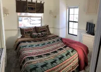 Homey Hideaway Chalet in family friendly Tiger Run, mins from Breckenridge - Feriehus