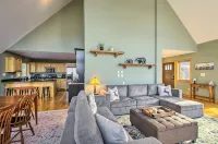 Welcome to Winterhaven!  5BR/4BA .5mi from lodge! - piscine