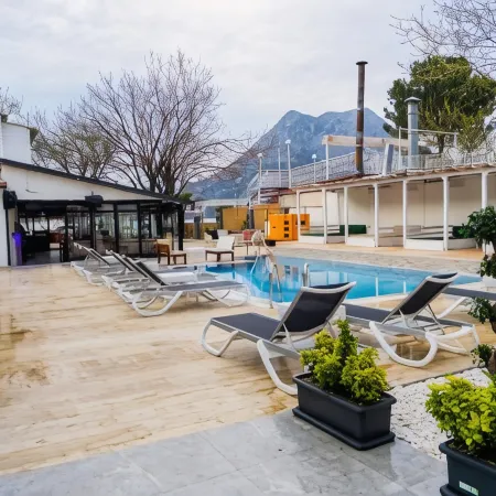 Zulu Hotel
