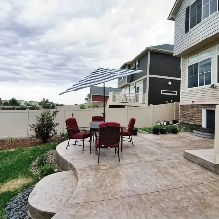 Mountain View house with, Jacuzzi, 5 beds 3.5 bath near Airport