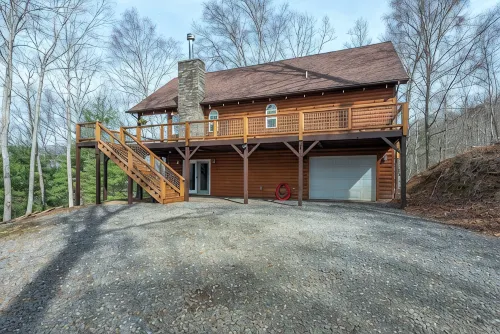 Deer Haven Cabin, Stunning Mtn Views, Hot Tub+Fire Table+Grill, Game Room, WiFi! - Chalets