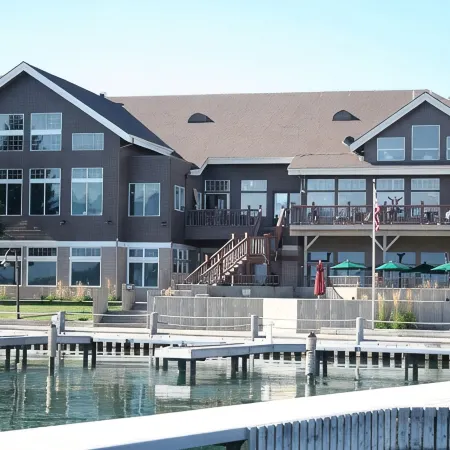 Kwataqnuk Resort & Casino