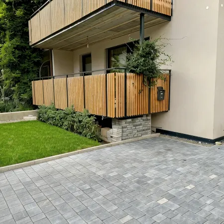 Modern apartment with large balcony. Near city center.