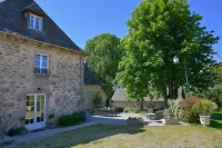 Domaine du Vidal Hotels in Laval-de-Cere