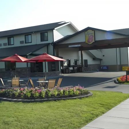 Super 8 by Wyndham Bozeman