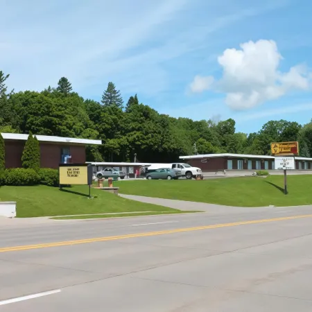 Budget Host Crestview Inn
