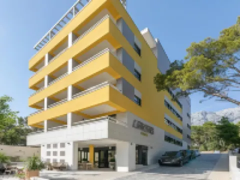 安東尼奧酒店 Opcina Makarska酒店