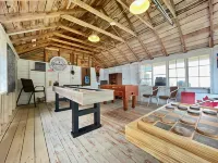 Bobcaygeon Resort Hotels in Bobcaygeon