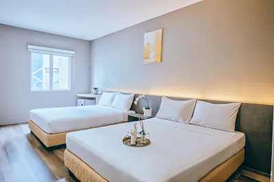 Canary Hotel Hotels near Semua House