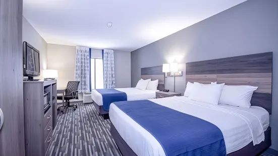 Days Inn & Suites by Wyndham Wisconsin Dells