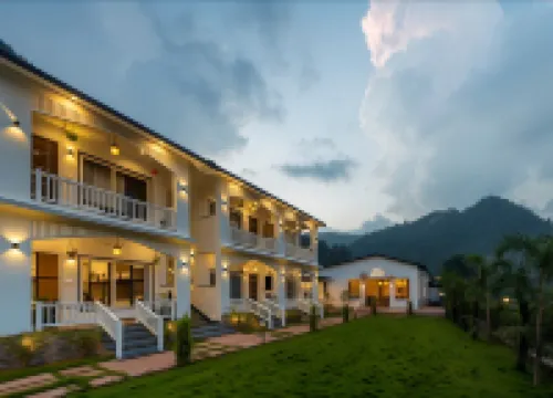 Zostel Plus Rishikesh, Mohanchatti Hotels in 