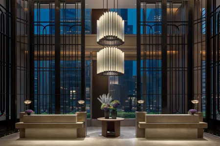 The St. Regis Hong Kong Отели рядом с достопримечательностью «Музей мадам Тюссо»