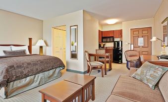 Hawthorn Suites by Wyndham Williamsville Buffalo Airport