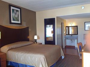 Diamond Inn & Suites