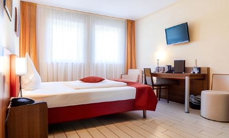 Land-Gut-Hotel am Ring - Housity