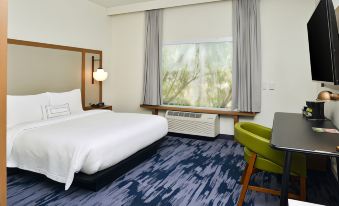 Fairfield Inn & Suites Charlotte University Research Park