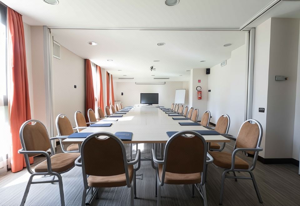 3. 벨스테이 밀라노..