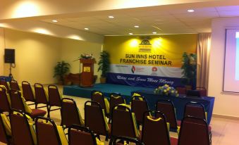 Sun Inns Hotel Pasir Penambang (KS Botanic)