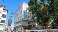 Mottomo Inn Manado