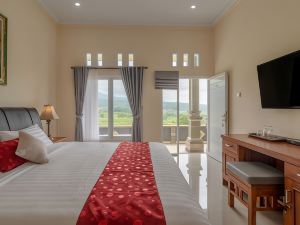 Adhi Jaya Suite